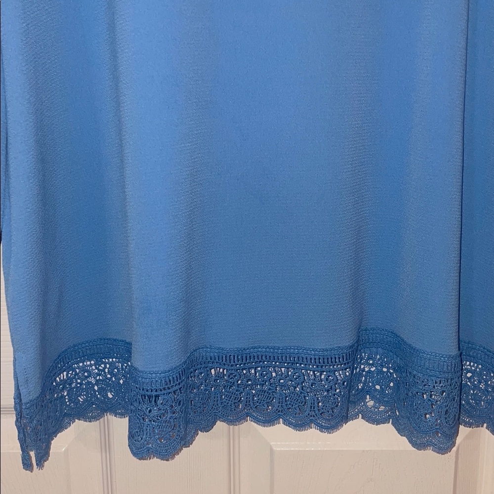 The Pioneer Woman Long Sleeve Tunic - Picture 13 of 14
